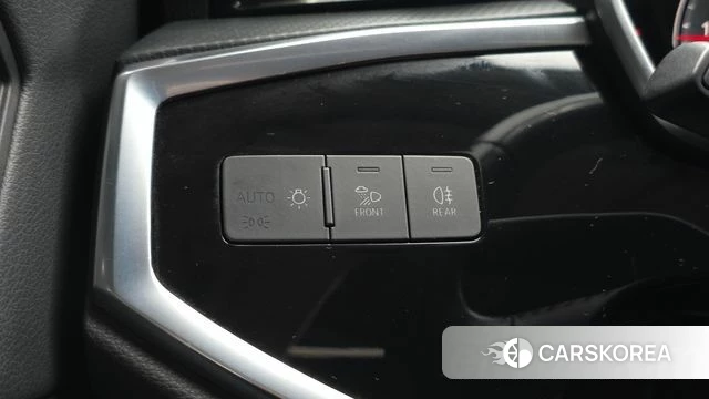 Audi Q3 (F3) id 4732108 из Кореи 24