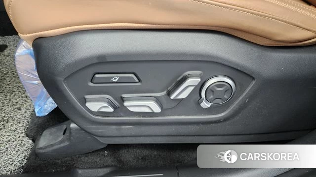 Hyundai Santa Fe (MX5) id 4591170 из Кореи 24