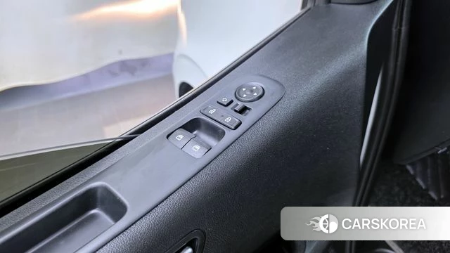 Hyundai Staria id 4230704 из Кореи 24