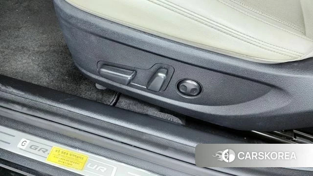 Hyundai The New Grandeur IG id 4337788 из Кореи 24