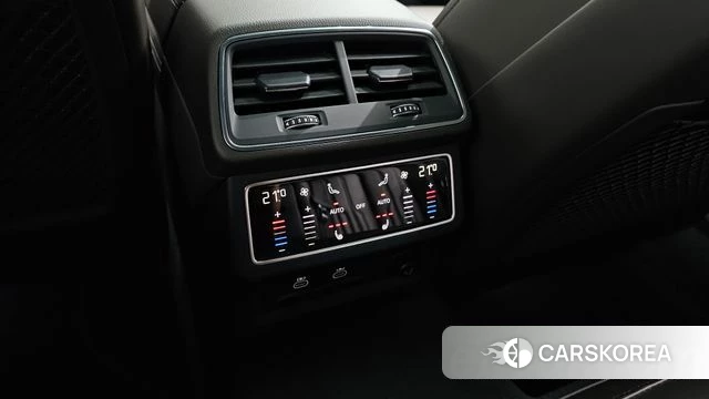 Audi A7 (4K) id 4396097 из Кореи 24