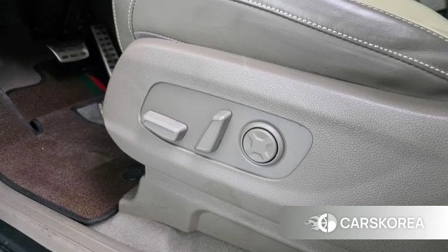 Kia Carnival 4th generation id 4775113 из Кореи 24