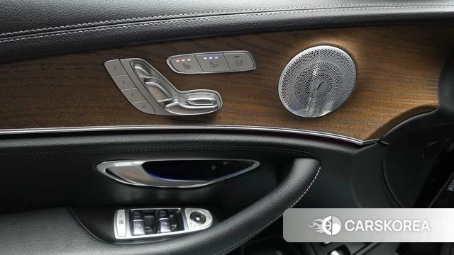 Mercedes-Benz E-Class W213 id 4482471 из Кореи 24