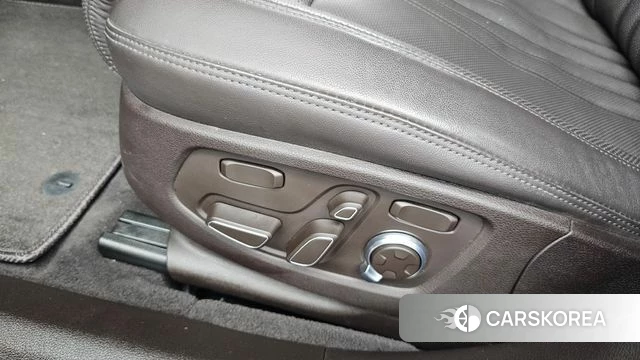 Genesis G90 id 4581529 из Кореи 24