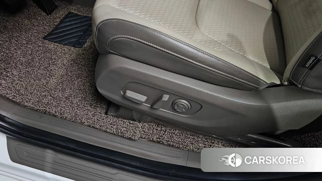 Kia Carnival 4th generation id 4656574 из Кореи 24