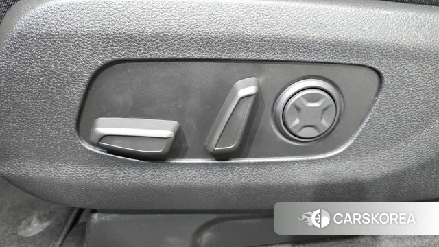 Kia Carnival 4th generation id 4571925 из Кореи 24