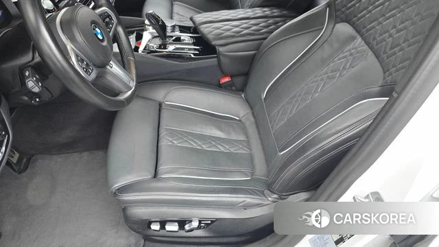 BMW 5 Series (G30) id 4687985 из Кореи 24