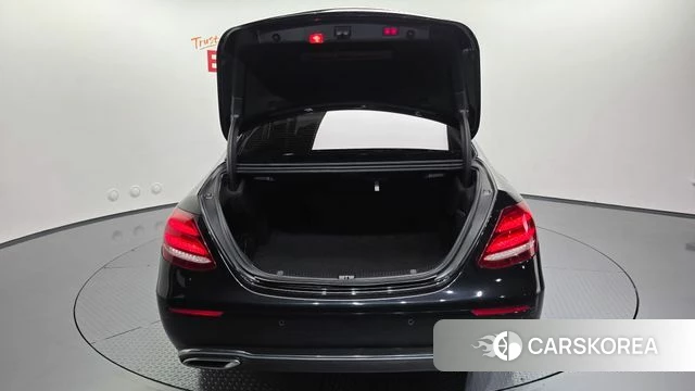 Mercedes-Benz E-Class W213 id 4397355 из Кореи 24
