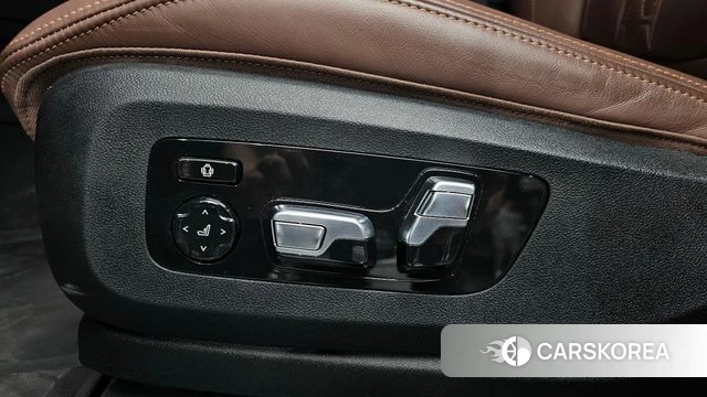 BMW X5 (G05) id 4665203 из Кореи 24