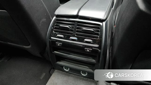 BMW 5 Series (G30) id 4384437 из Кореи 24