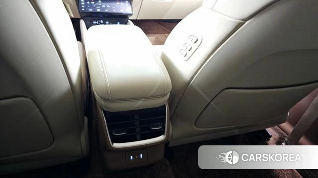 Hyundai Grandeur Hybrid (GN7) id 4395220 из Кореи 24