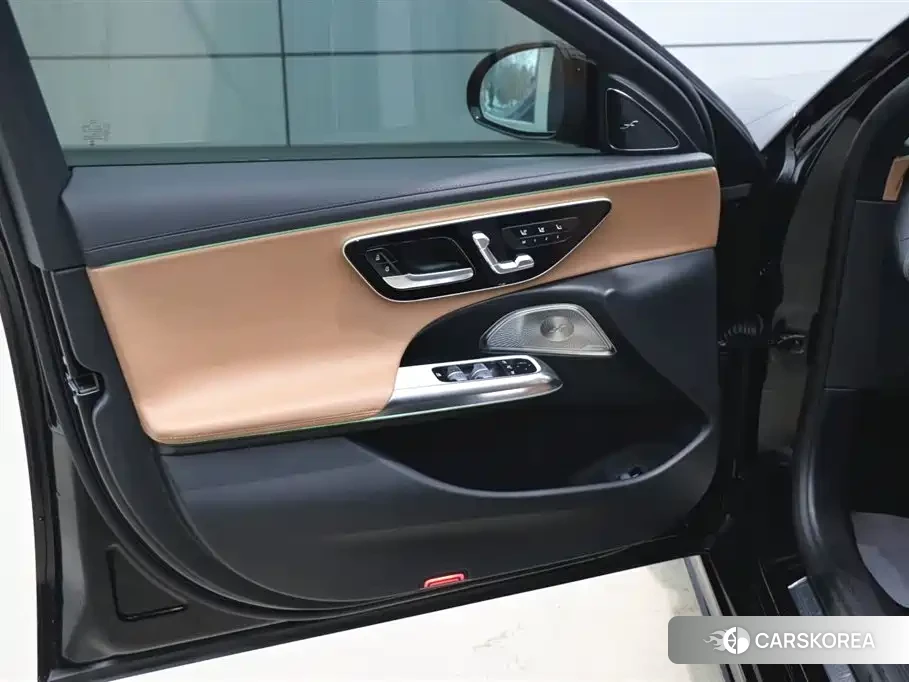 Mercedes-Benz E-Class id 4629541 из Китая 24