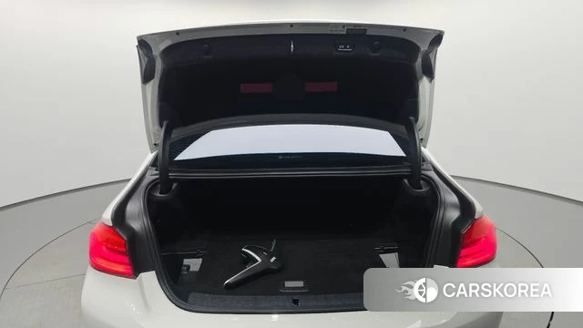 BMW 5 Series (G30) id 4245175 из Кореи 24