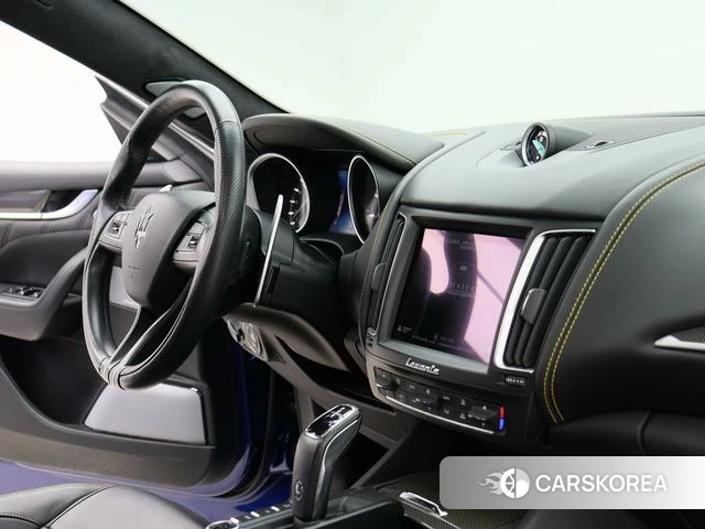 Maserati Levante id 4240284 из Китая 24
