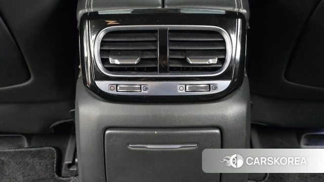 Genesis G90 id 4658152 из Кореи 24