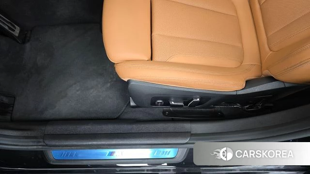 BMW 3 Series (G20) id 4862842 из Кореи 24