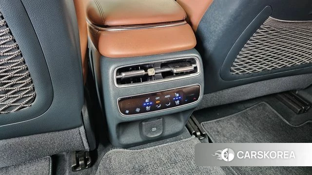 Genesis GV70 id 4834449 из Кореи 24