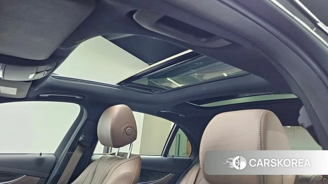 Mercedes-Benz E-Class W213 id 4224648 из Кореи 24