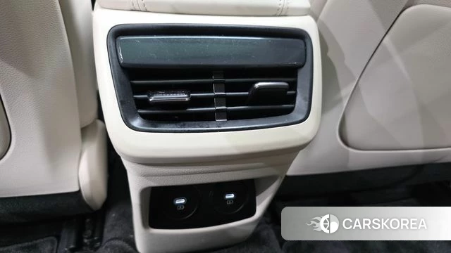 Kia The New K8 Hybrid id 4560238 из Кореи 24