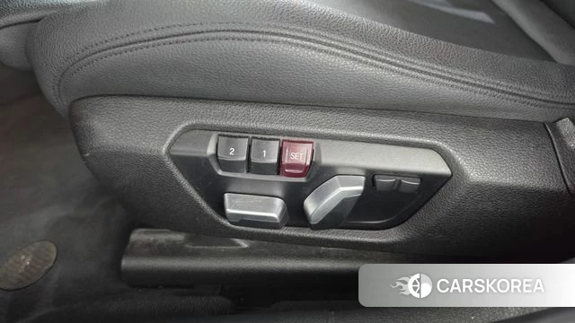 BMW 3 Series (F30) id 4837311 из Кореи 24