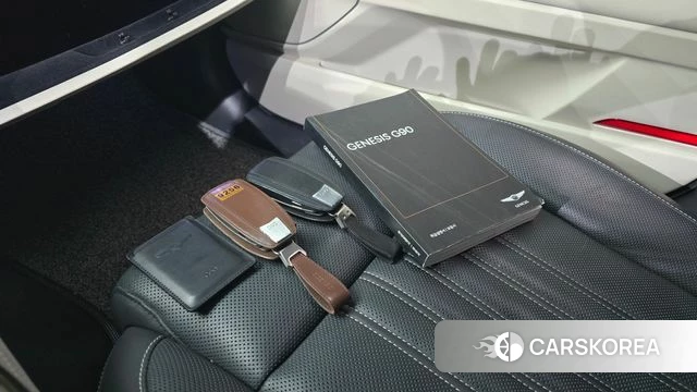 Genesis G90 id 4502294 из Кореи 24