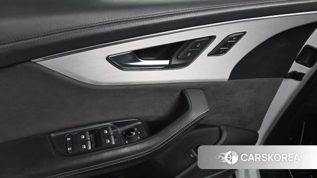 Audi Q8 (4M) id 4294455 из Кореи 24