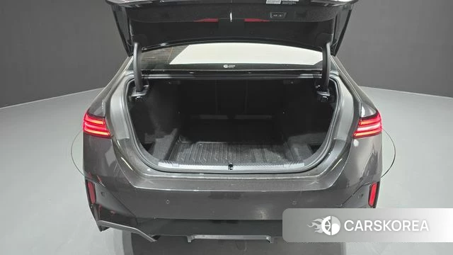 BMW 5 Series (G60) id 4200694 из Кореи 24