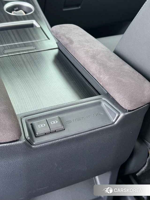 Toyota Saina id 4274150 из Китая 24