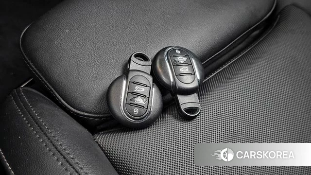 Mini Cooper id 4609144 из Кореи 24