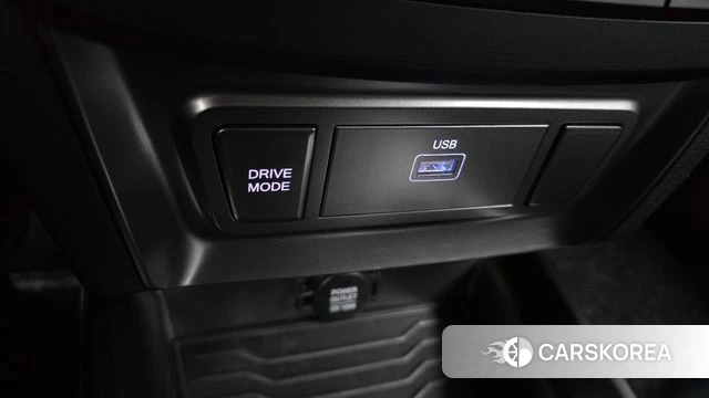 Ssangyong The New Tivoli id 4388011 из Кореи 24