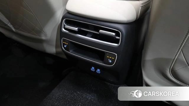 Genesis GV70 id 4847211 из Кореи 24