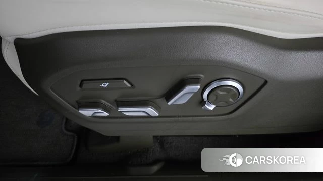 Hyundai Santa Fe (MX5) id 4941317 из Кореи 24