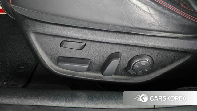 Genesis G70 id 4551990 из Кореи 24