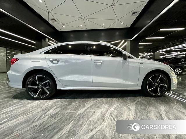Audi A3 id 4256722 из Китая 24