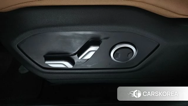 Hyundai Santa Fe (MX5) id 4623127 из Кореи 24