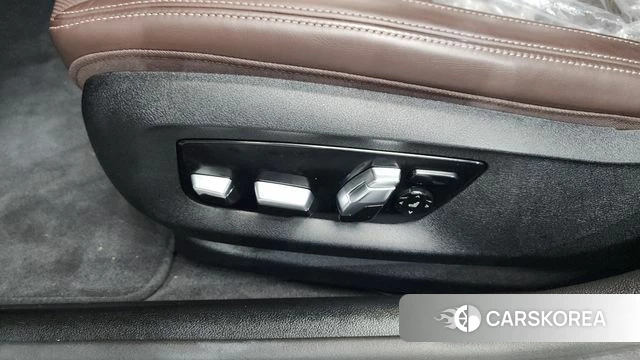 BMW 5 Series (G30) id 4457172 из Кореи 24