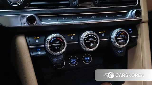 Genesis The New G70 id 4324340 из Кореи 24