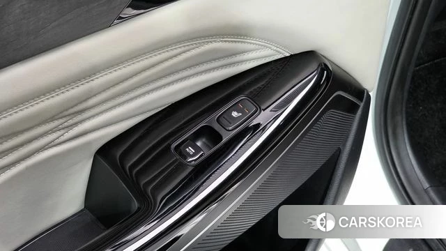 Kia K7 Premier Hybrid id 4430069 из Кореи 24