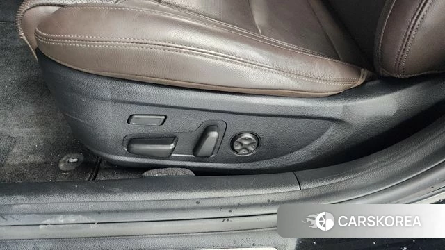 Hyundai The New Grandeur IG Hybrid id 4568060 из Кореи 24