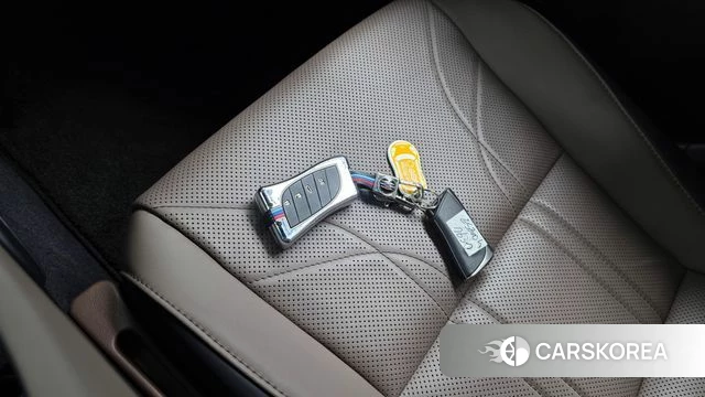 Lexus ES300h 7th generation id 4248521 из Кореи 24