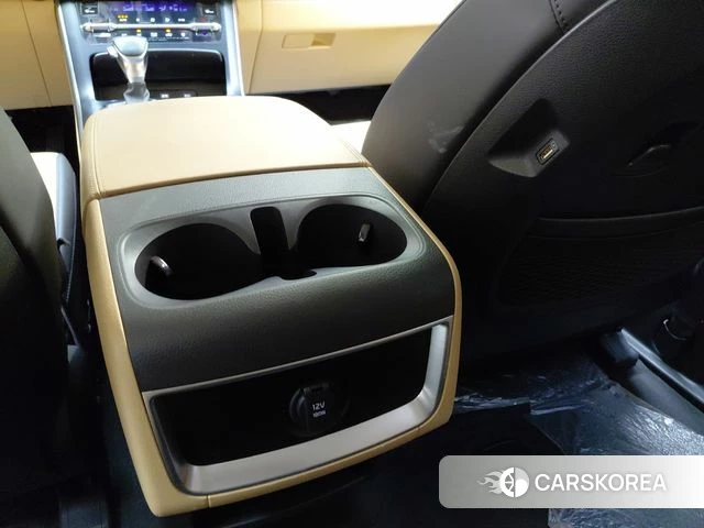 Kia Carnival 4th generation id 4650226 из Кореи 24