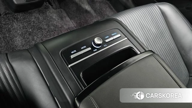 Hyundai Grandeur Hybrid (GN7) id 4941726 из Кореи 24