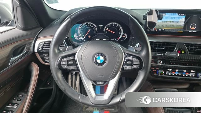BMW 5 Series (G30) id 4684573 из Кореи 24
