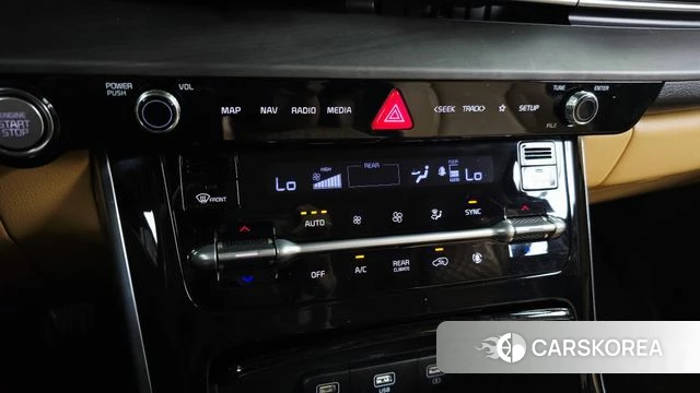 Kia Carnival 4th generation id 4535666 из Кореи 24