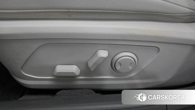 Hyundai Grandeur Hybrid (GN7) id 4893511 из Кореи 24