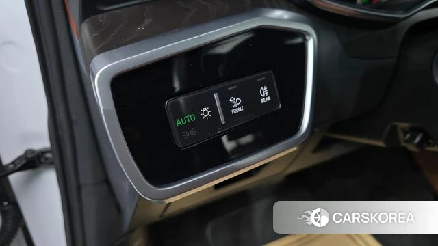 Audi A6 (C8) id 4224608 из Кореи 24