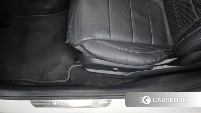 Mercedes-Benz E-Class W213 id 4682924 из Кореи 24