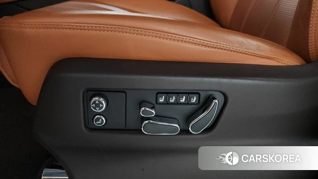 Bentley Bentayga id 4701689 из Кореи 24