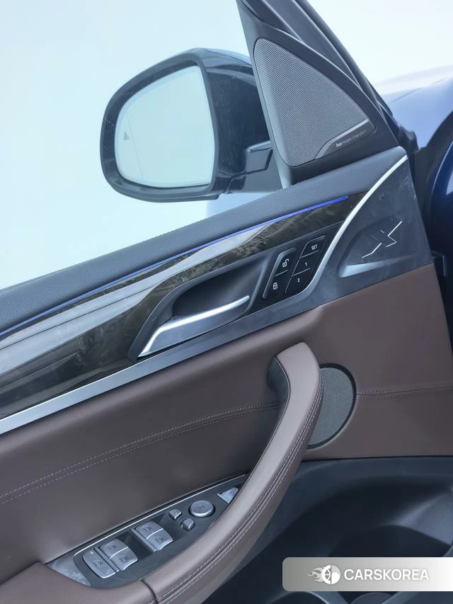 BMW X3 id 4213411 из Китая 24