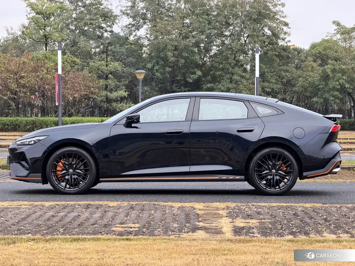 Chang'an Changan UNI-V id 4565207 из Китая 24